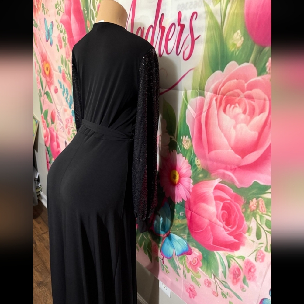 Elegant Black Wrap Dress - Picture 8 of 8